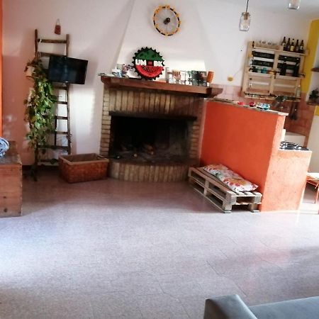 Umbria In Bike B&B Foligno Eksteriør billede