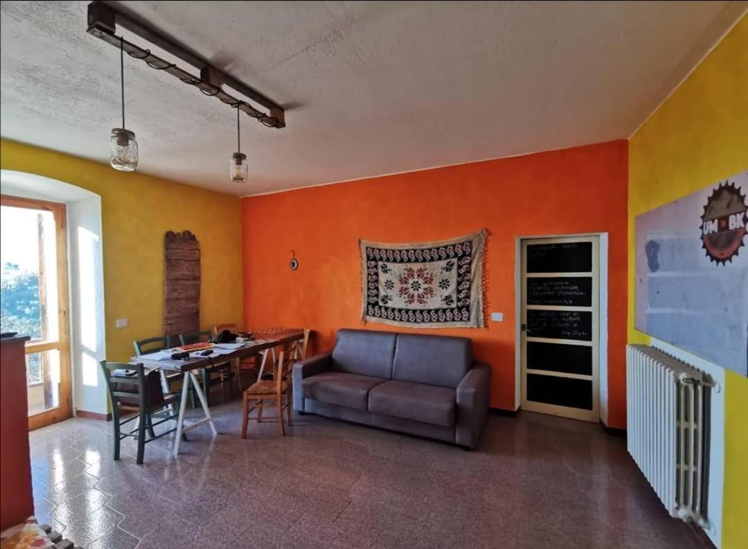 Umbria In Bike B&B Foligno Eksteriør billede